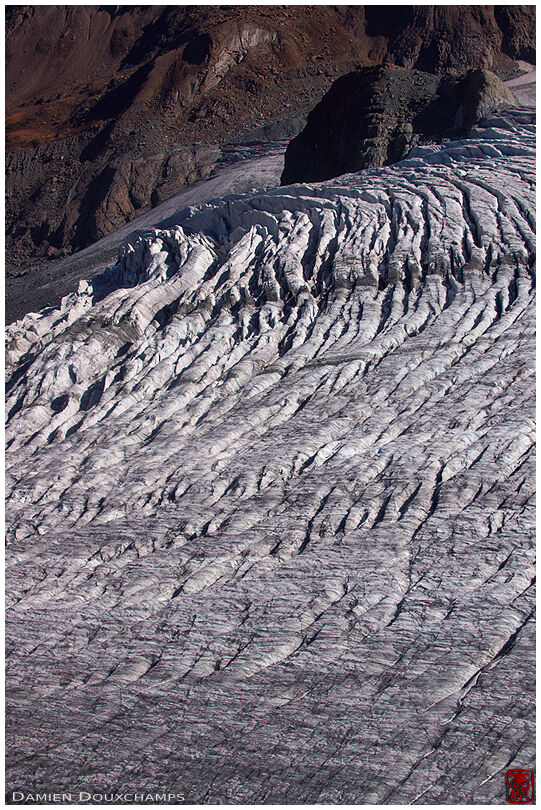 Crevices on the Unterer Theodul glacier