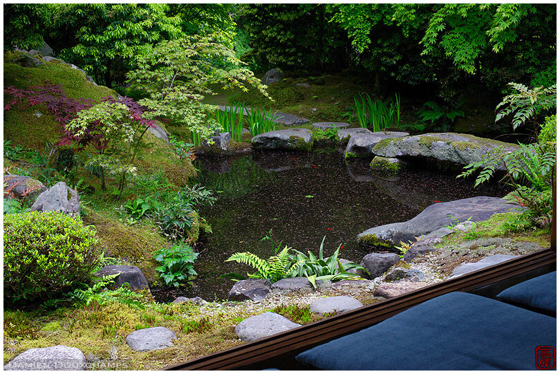 Zen garden with pond, Ruriko-in temple
