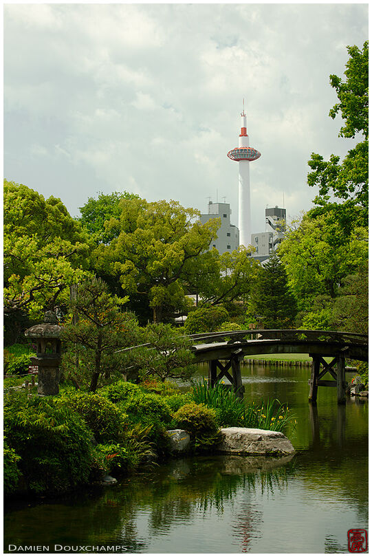 Kyoto Tower from Shosei-en park