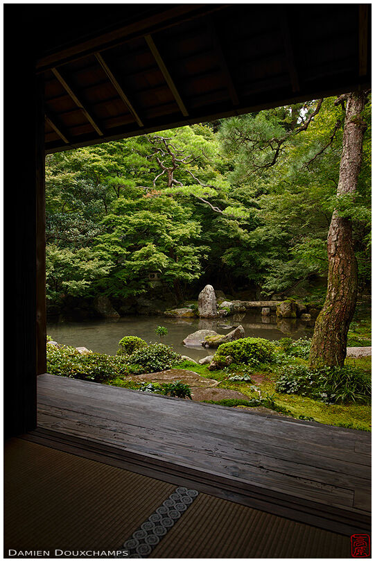 Terrace overlooking zen garden in Renge-ji temple
