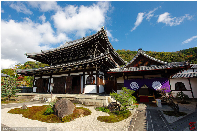Kouun-ji temple grounds