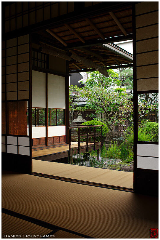 Light sukiya architecture in the Rakutoihōkan, Kyoto, Japan