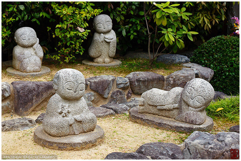 Small Buddha statues, Chisho-in temple, Kyoto, Japan