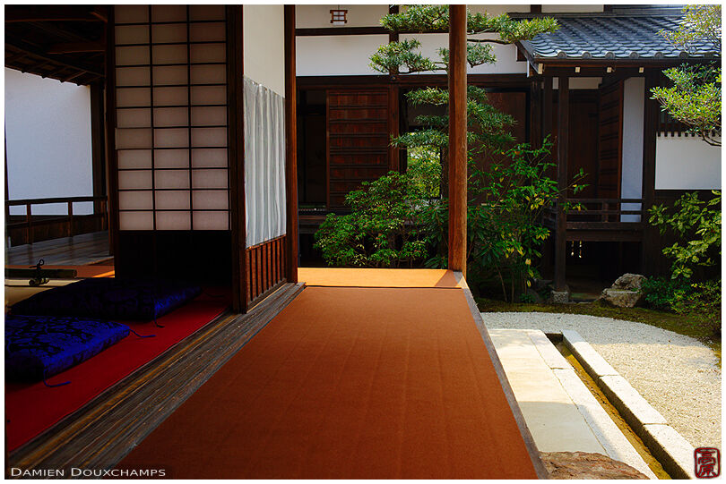 Relaxing architecture, Shotaku-in, Kyoto, Japan