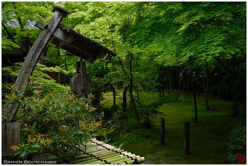 Well in the garden of Koto-in temple, Kyoto, Japan
