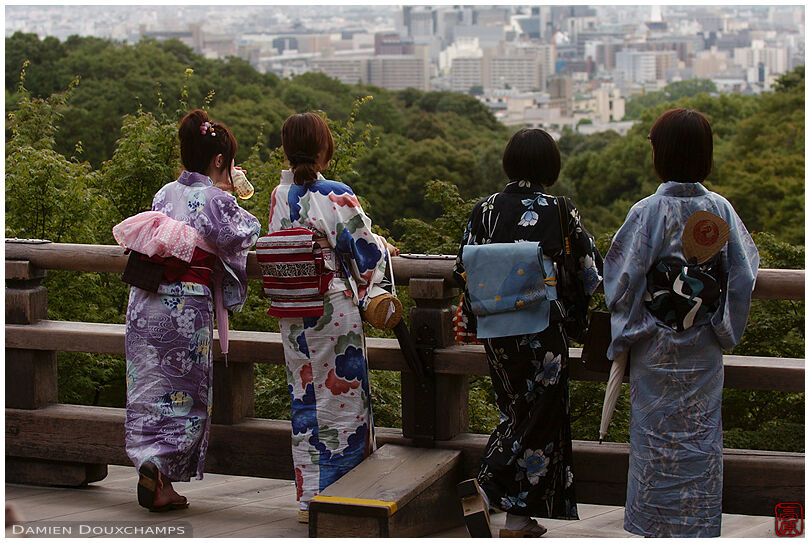 Young girls in yukata