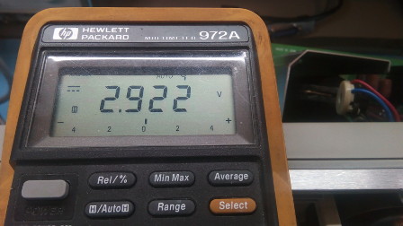 Hewlett-Packard HP-54542A: 2.922V is close to 3V, but don't let that fool your...