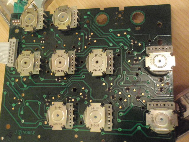 The front panel board of the HP54600B