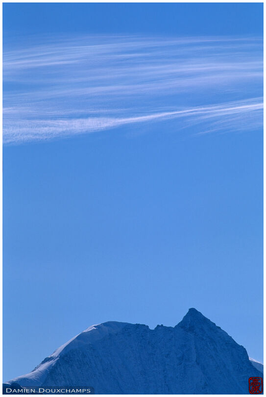 The Mont Blanc de Cheilon under thin clouds