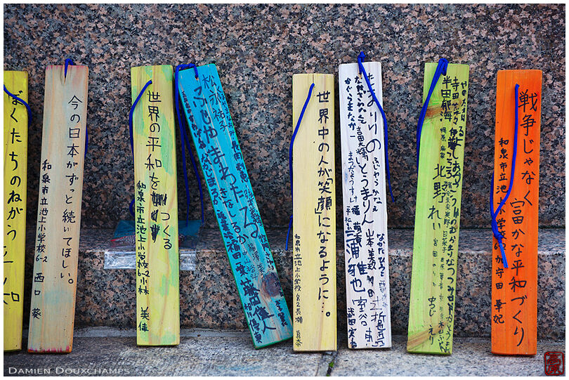 Plaques with wishes for world peace