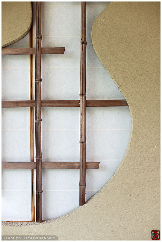 Gourd shaped window (Taizo-in 退蔵院)