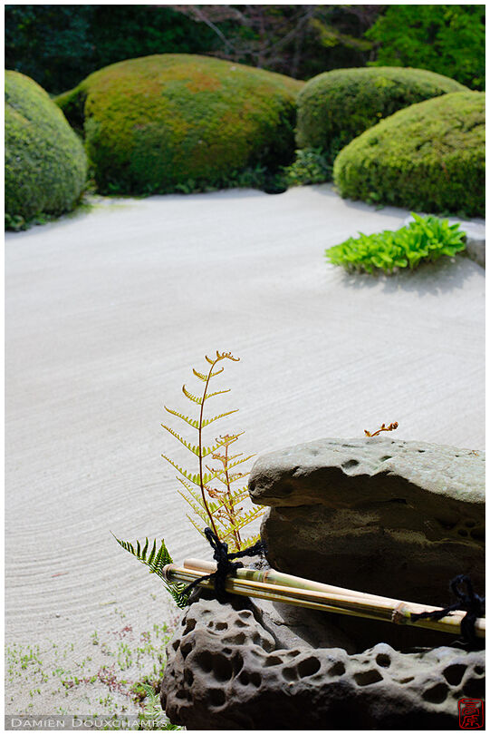 Water basin and zen garden (Shisendo 詩仙堂)