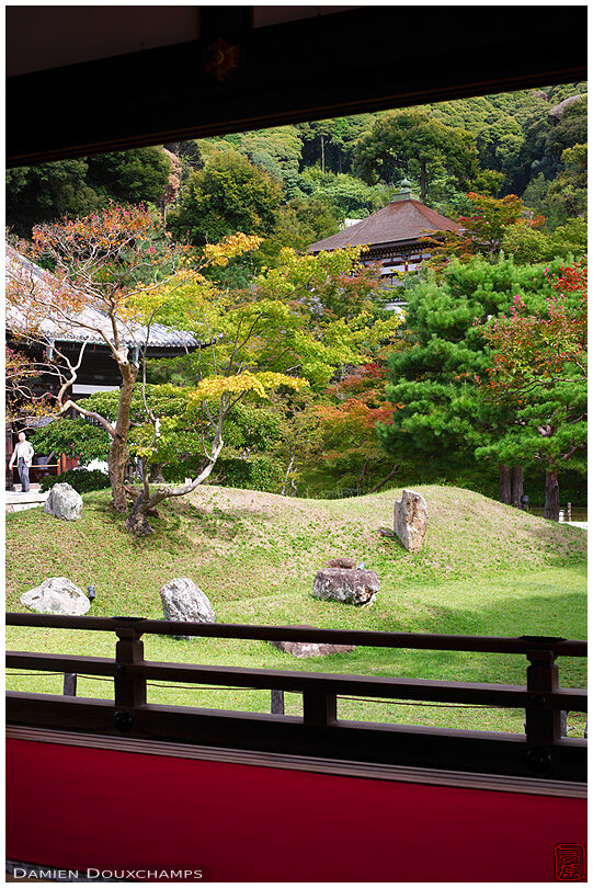 Kodai-ji's garden from the meditatio hall (高台寺)