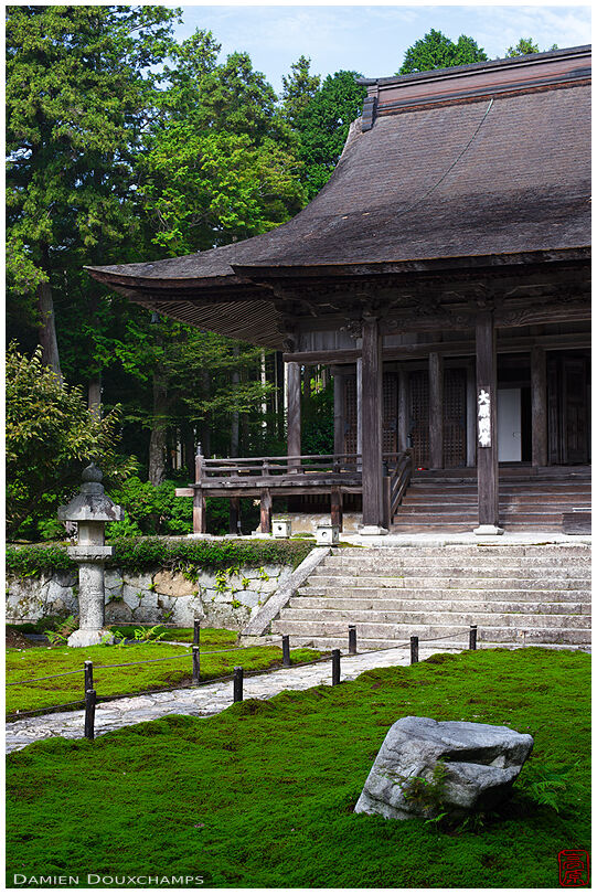 Main hall of Shoin-in (勝林院)