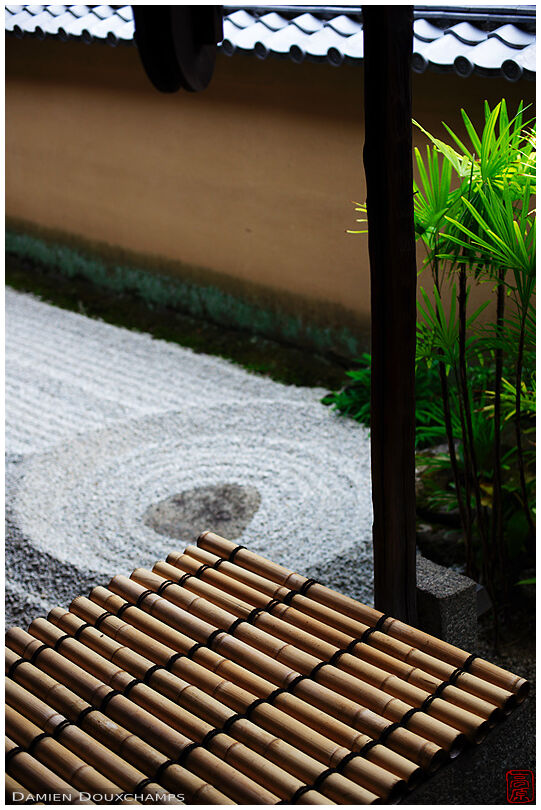 Well in zen garden, Ryogen-in (龍源院)