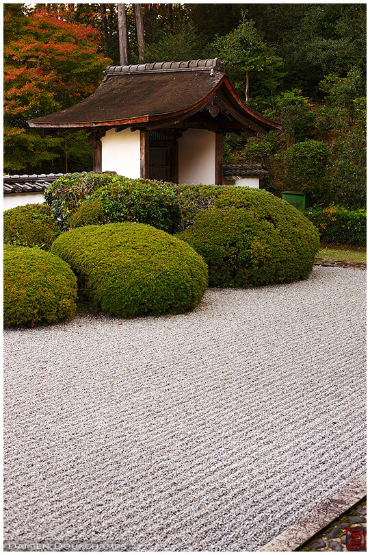 Zen garden gate (Shoden-ji 正伝寺)