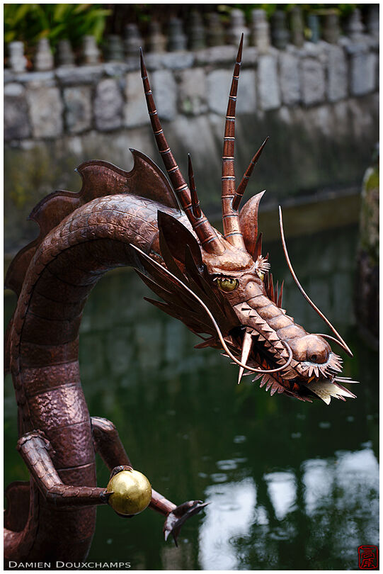 Dragon sculpture, Mibu-dera temple
