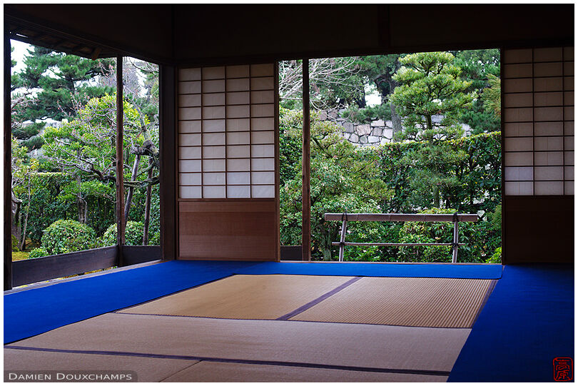 Tea room in the gardens of Nijo-jo castle