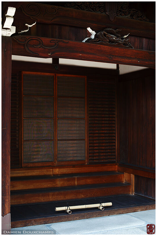 Closed building, Junen-ji temple