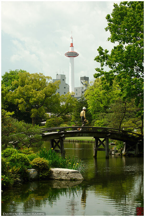 Kyoto Tower from Shosei-en park