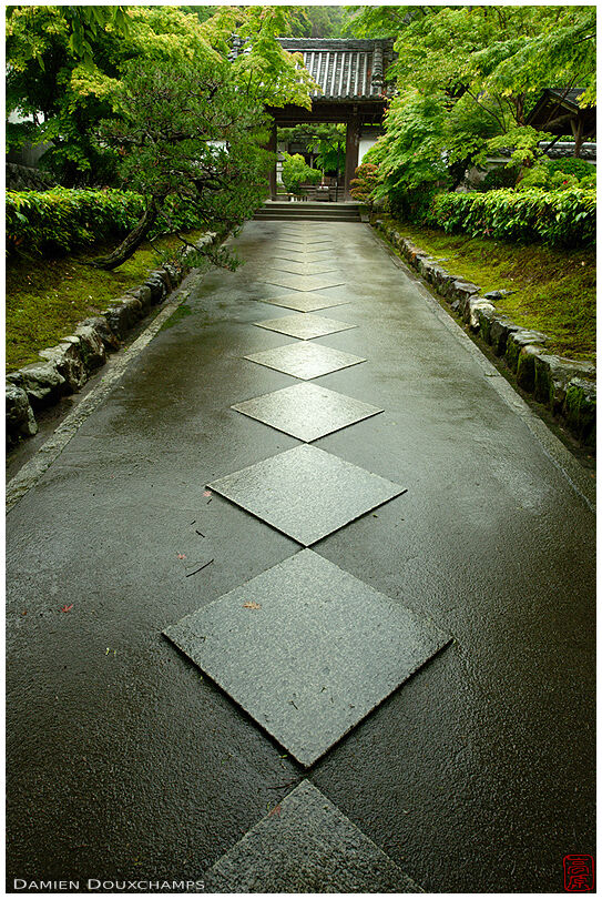 Path to Saisho-in temple