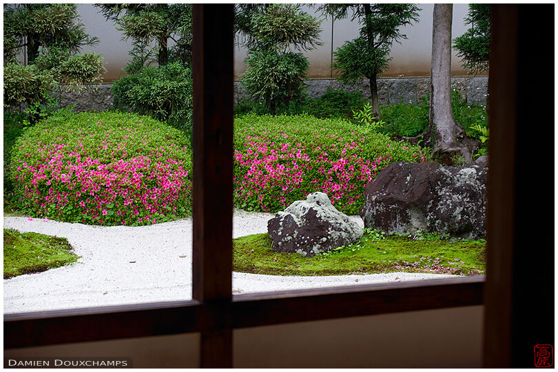 Window with view on rock garden in Myoren-ji temple