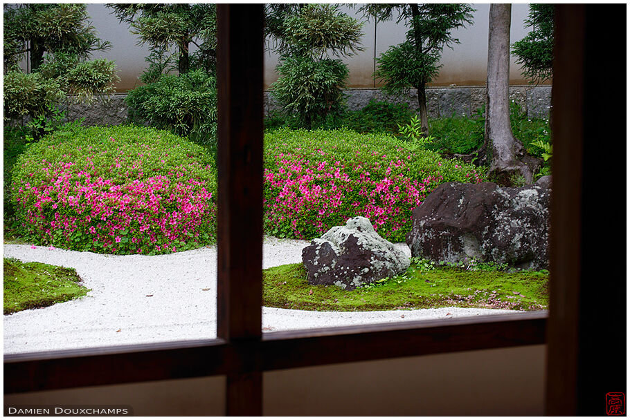 Window with view on rock garden in Myoren-ji temple