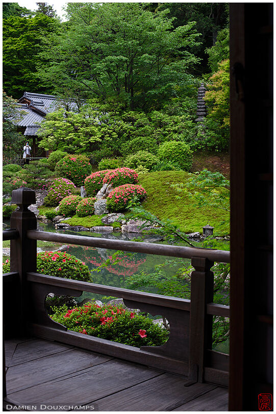 Zen gardens from temple hall, Shiren-in