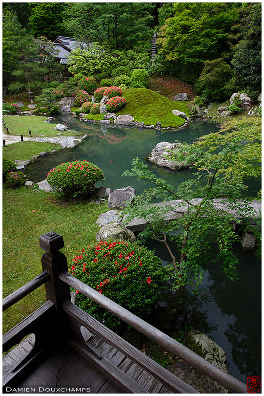 Zne garden with pond, Shoren-in temple