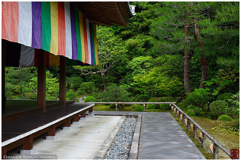 Colorful drapes around temple hall, Chishaku-in