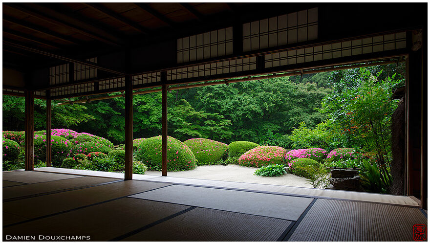 Meditation hall in summer, Shisen-do temple (2/7)