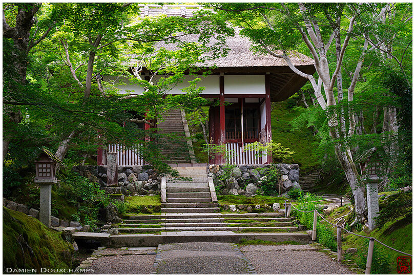 Front gate of Jojakko-ji temple