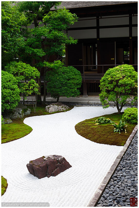 Zen garden, Daishin-in temple (4/5)
