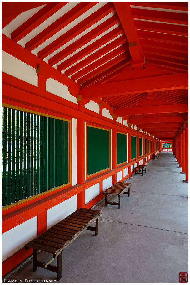 Covered alley surrounding the compound of Sanjusangen-do temple