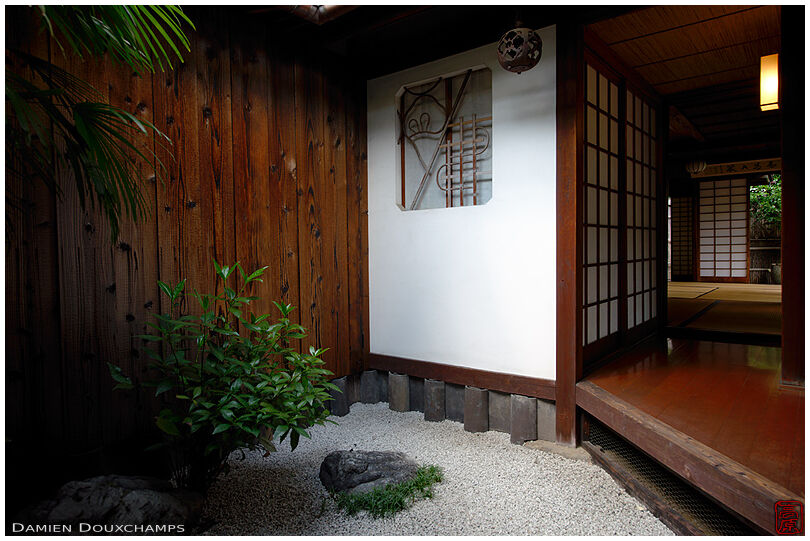 Miniature inner zen garden, Kanchi-in temple