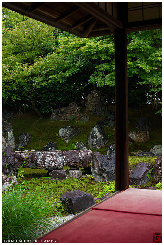 Entoku-in temple hall and zen garden