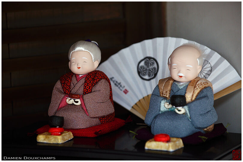 Small statues of old couple, Unryu-in temple