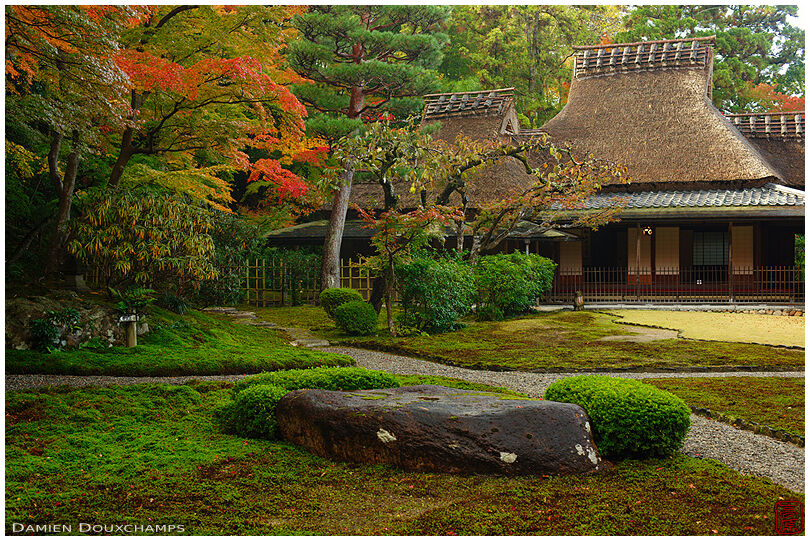 Thatched roof building in the Yoshiki-en garden, Nara, Japan
