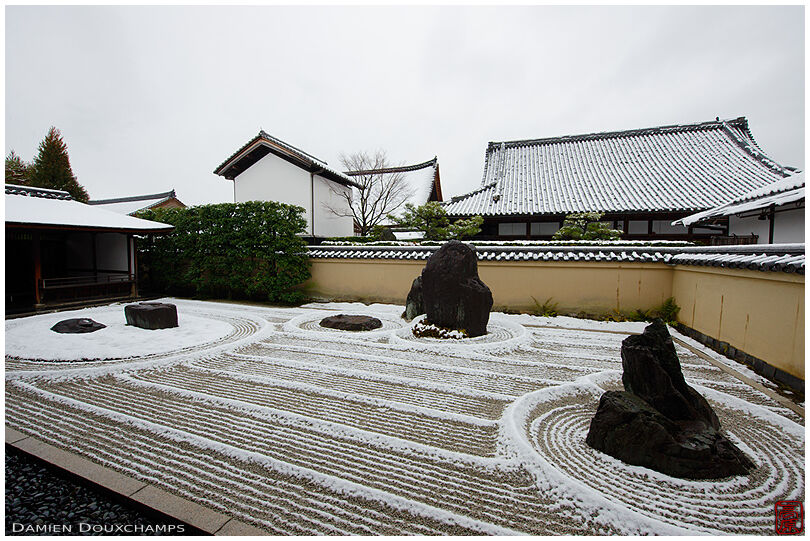 Snow-covered rock garden in Ryogen-in temple, Kyoto