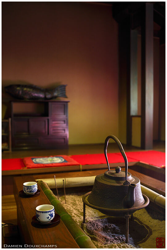 The hearth in the tea house of Hakuryu-en gardens, Kyoto, Japan