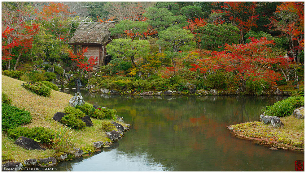 Pond garden in autumn, Isui-en, Nara, Japan