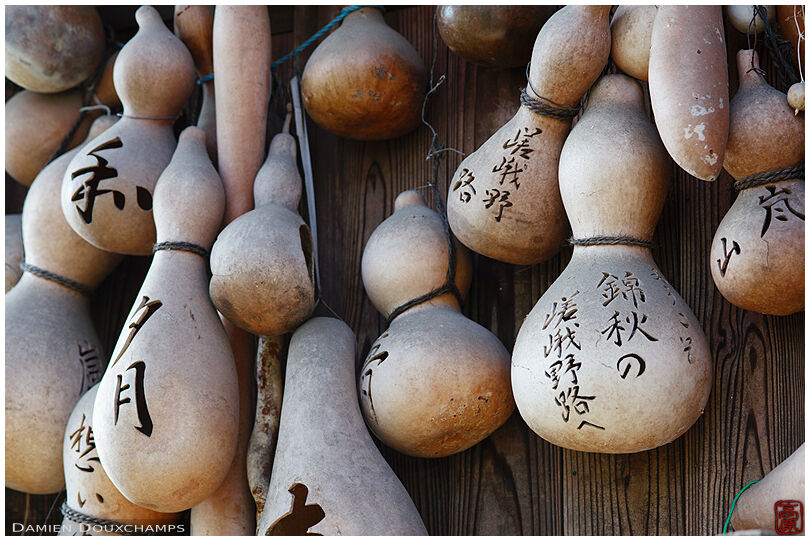 Carved calabash, Kyoto