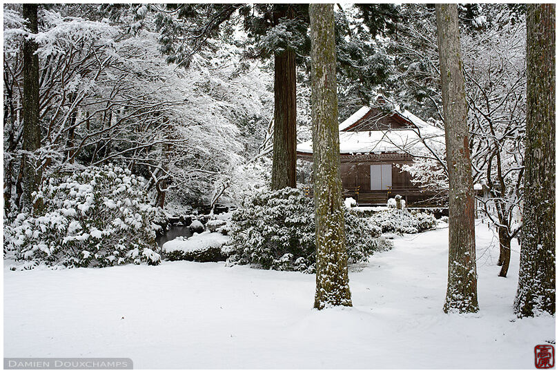 Sanzen-in temple in winter, Ohara valley, Kyoto