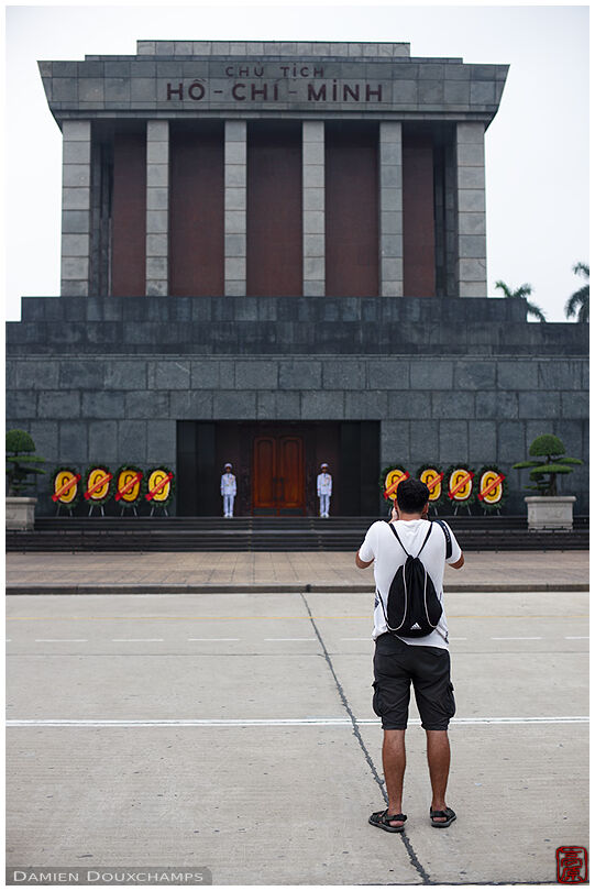 Hồ Chí Minh Memorial