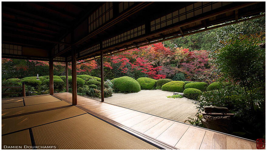 Shisendo temple hall and zen garden in autumn, Kyoto, Japan