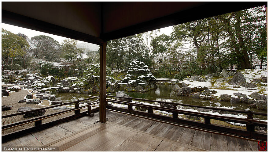 Picture-window on a snowy garden of Sanpo-in temple, Yamashina valley, Kyoto, Japan