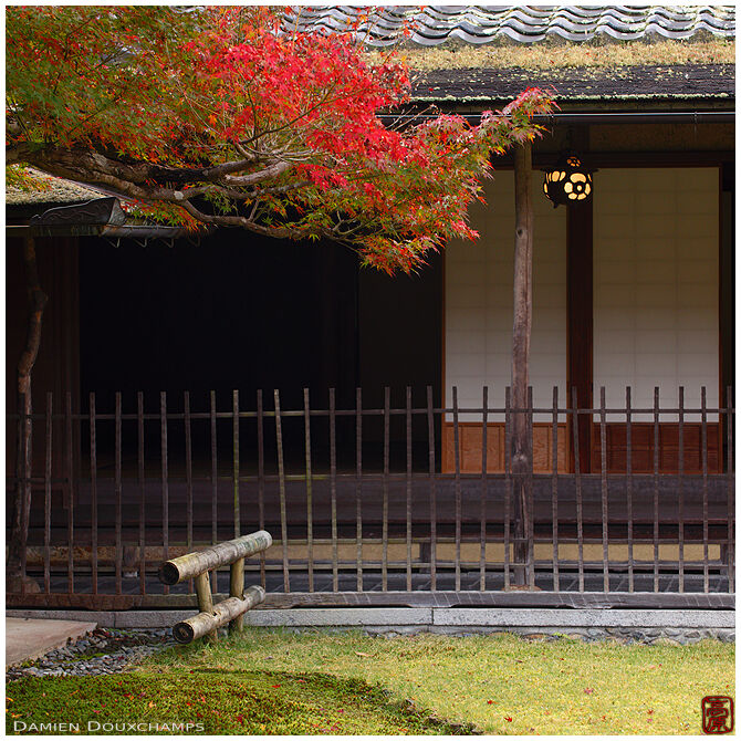 Tea house in Yoshiki-en garden, Nara, Japan