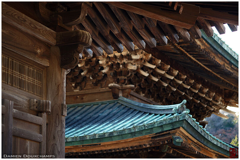 Woodwork of old temple buildings in Kencho-ji temple, Kamakura, Japan