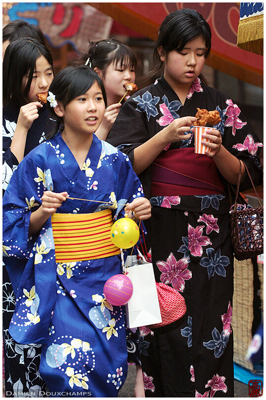 Young girls in yukata