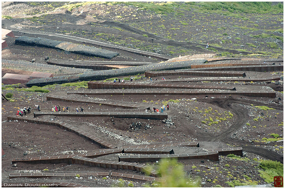 A view of the well tended path from the seventh station